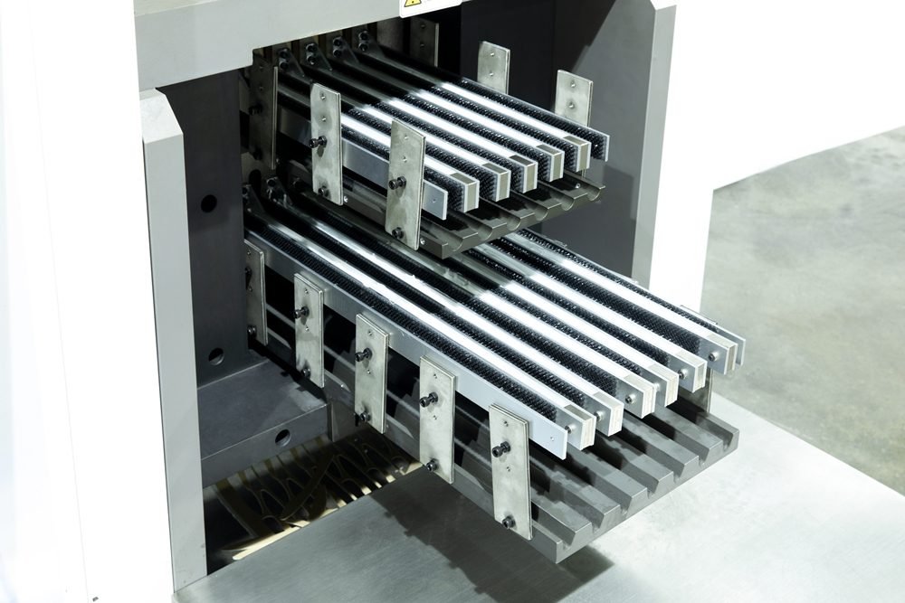 OYANG 7 ONL-350PART I Laminating Die Cutting Unit photo 2