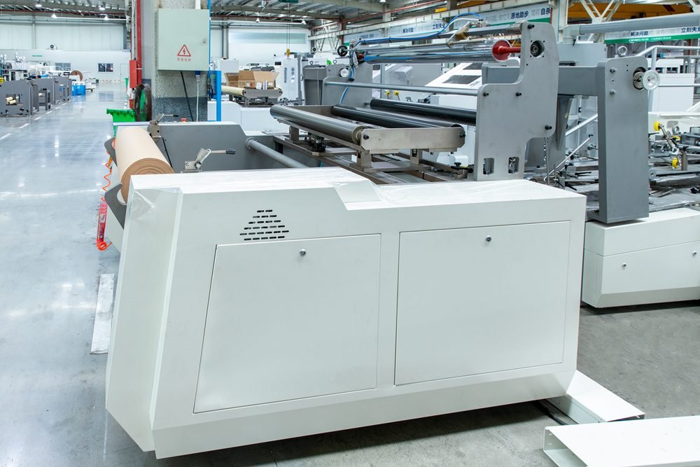 Automatic Roll-fed Square Bottom Paper Bag Machine with Flat Handle photo 2
